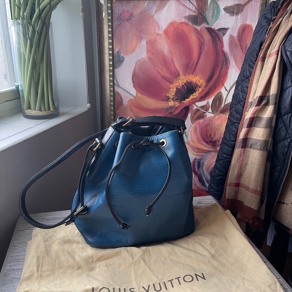 Louis Vuitton bag